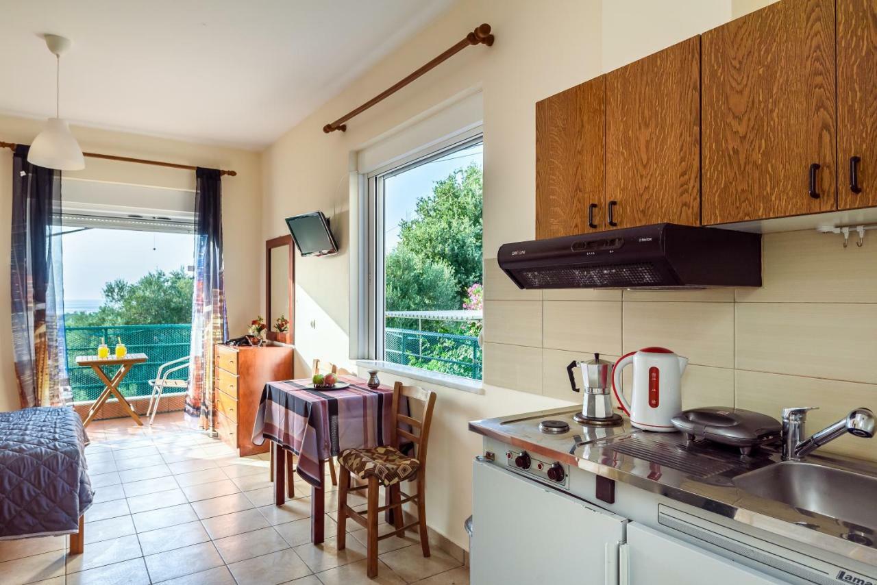 Golden Beach Hill Apartments Kato Daratso Exterior foto